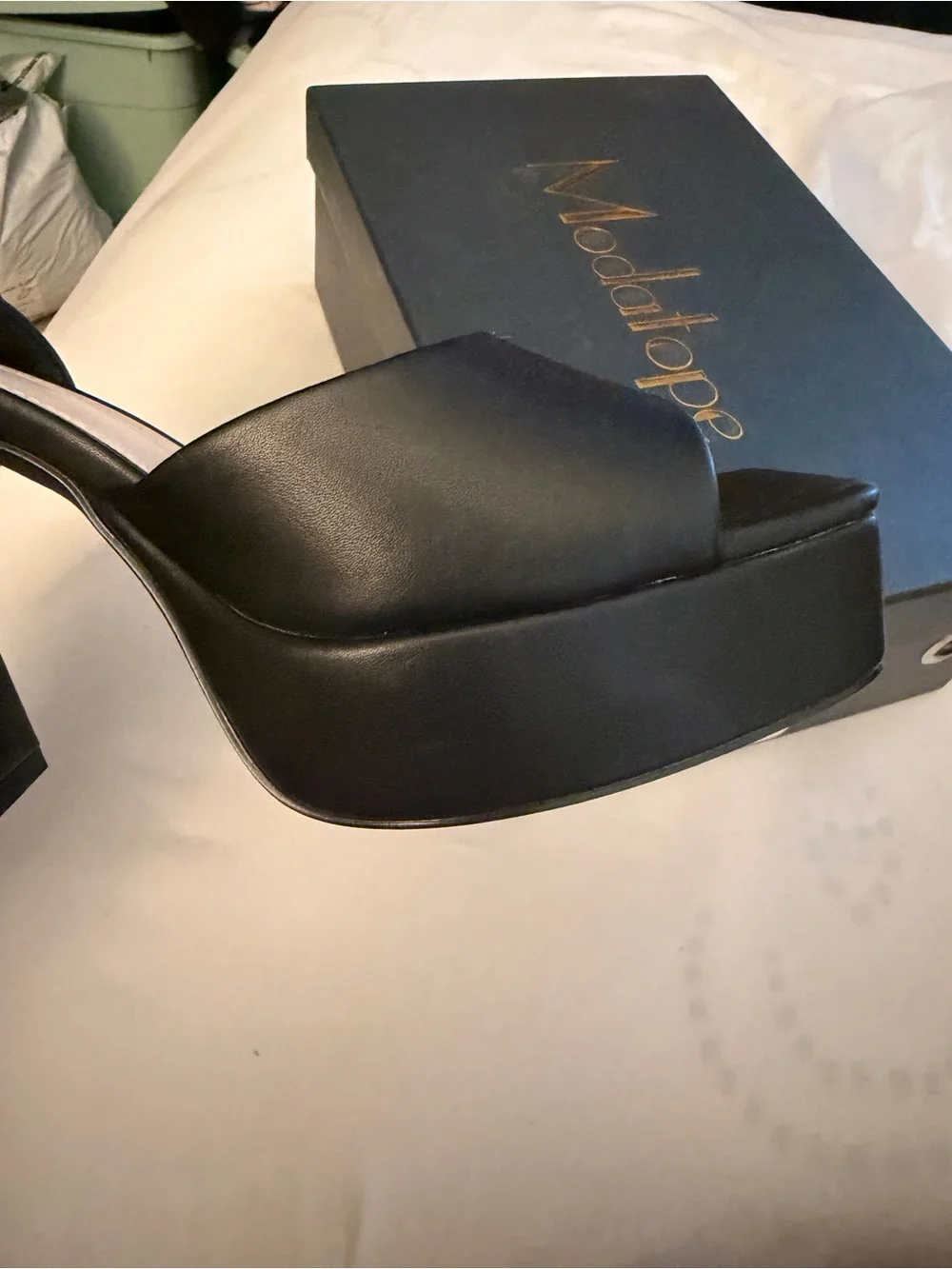 Modatope sleek black
